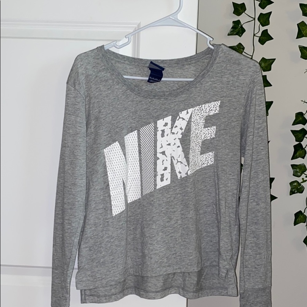 nike long sleeve shirt